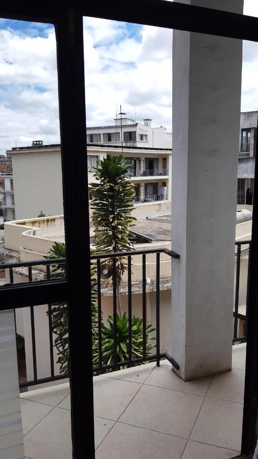 Residence Le Hublot Antananarivo Exteriör bild